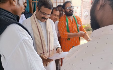 ।। ଅଭିଭକ୍ତ କୋରାପୁଟ ରେଲୱେ ଜମିହରା ସଙ୍ଘ ଦ୍ୱାରା,କେନ୍ଦ୍ର ମନ୍ତ୍ରୀ ଧର୍ମେନ୍ଦ୍ର ପ୍ରଧାନଙ୍କୁ ମେମୋରେଣ୍ଡମ ଚିଠା ପ୍ରଧାନ କରାଗଲା ।