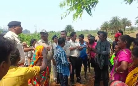 ।। ପୋଲିସକୁ କାମୁଡ଼ି ପକାଇଲେ ଲୋକେ ।।