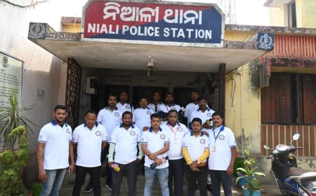 ।। ଆଇ ଆଇ ସି ଏବଂ ଏସ୍ ପି ଙ୍କ ନିର୍ଭର ପ୍ରତିଶୃତି ପରେ ଡିଜିଟାଲ ମିଡ଼ିଆ ମହାସଂଘ ଆନ୍ଦୋଳନରୁ ଓହରିଥିଲେ ।।