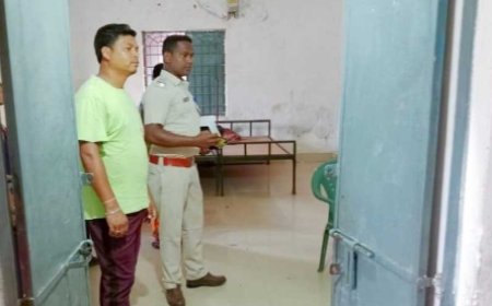 ।। ଏସ୍ ଏସଡି ସ୍କୁଲ୍ ଭିତରୁ ଚରି ।।