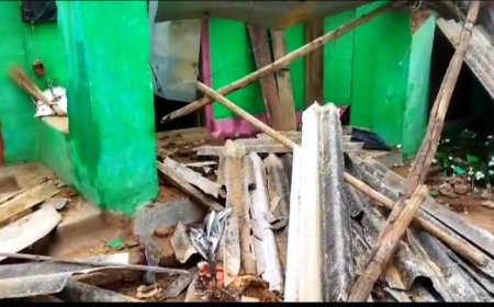 ।। କାଳ ବୈଶାଖୀର ତାଣ୍ଡବ:ଘର ଭାଙ୍ଗି ଛିନ୍ ଛତର୍ ।।