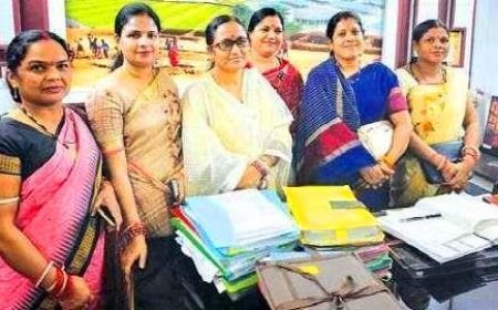 ବିଭିନ୍ନ ସମସ୍ୟା ନେଇ 5 ଗୋଟି  ବ୍ଲକର ଅଧକ୍ଷ୍ୟା ମିଶି ମନ୍ତ୍ରୀ ଓ ଜ଼ିଲ୍ଲାପାଳଙ୍କୁ ଭେଟିଲେ