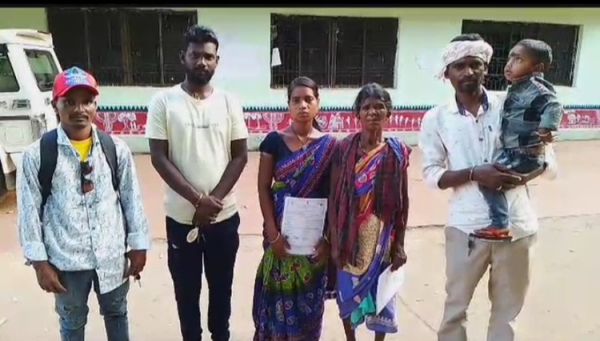 ।। ମଧୁବାବୁ ପେନସନ ପାଇଁ ବାରମ୍ବାର ଅଫିସ କୁ ଦୌଡୁଛନ୍ତି ହେଲେ ବିଡ଼ିଓ ବାବୁଙ୍କ ଦେଖା ନାହିଁ ।।