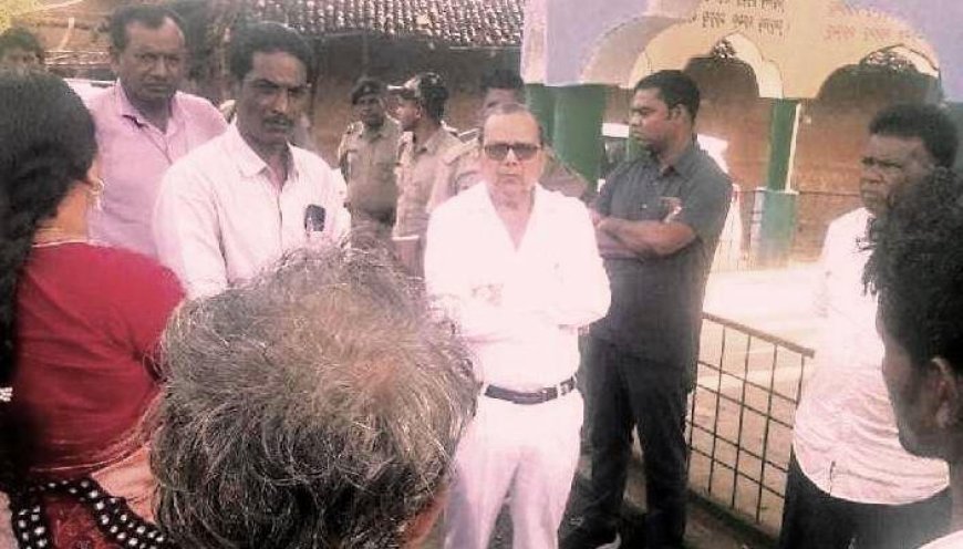 ଭାଲୁ ଆକ୍ରମଣରେ ମୃତ୍ୟୁ ବାରଣ କରିଥିବା ମୃତ୍ୟୁକଙ୍କ ପରିବାର ଲୋକଙ୍କୁ ଭେଟିଲେ ମନ୍ତ୍ରୀ ଓ ପ୍ରଶାସନ ଅଧିକାରୀ