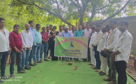 ।। ନୂଆପଡା ଜିଲ୍ଲା ଆଦର୍ଶ ସାମ୍ବାଦିକ ସଂଘ ଗଠନ, କର୍ମକର୍ତ୍ତା ଚୟନ,ସଭାପତି ମୋତିଲାଲ,ସମ୍ପାଦକ ଟିକେଶ୍ୱର ।।