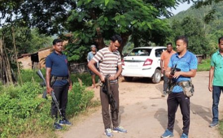 ।। ସୁନା ବ୍ୟବସାୟୀଙ୍କୁ ଖଣ୍ଡାରେ ଆକ୍ରମଣ କରି ଲୁଟ୍‌ ଘଟଣା: ପାଞ୍ଚ ଜଣିଆ ଟିମ ଗଠନ କରି ଅପରେସନ ଜୋରଦାର ।।