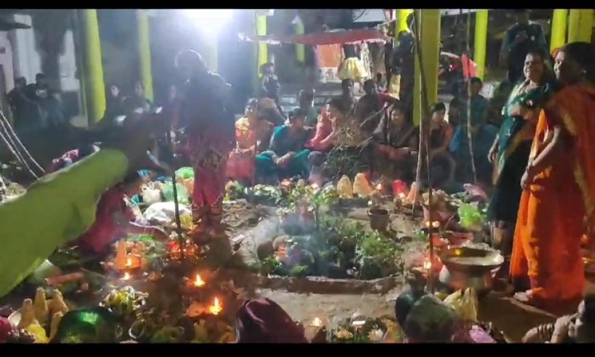 ।। ଆଜି ବି ବଞ୍ଚିଛି ପରମ୍ପରା, ବହୁତ୍ ନିଷ୍ଟା ରେ ମାନୁଛନ୍ତି ପୁଅଯୁଇଁତା,( ଦୂତୀବାହନ ଓଷା ) ।।