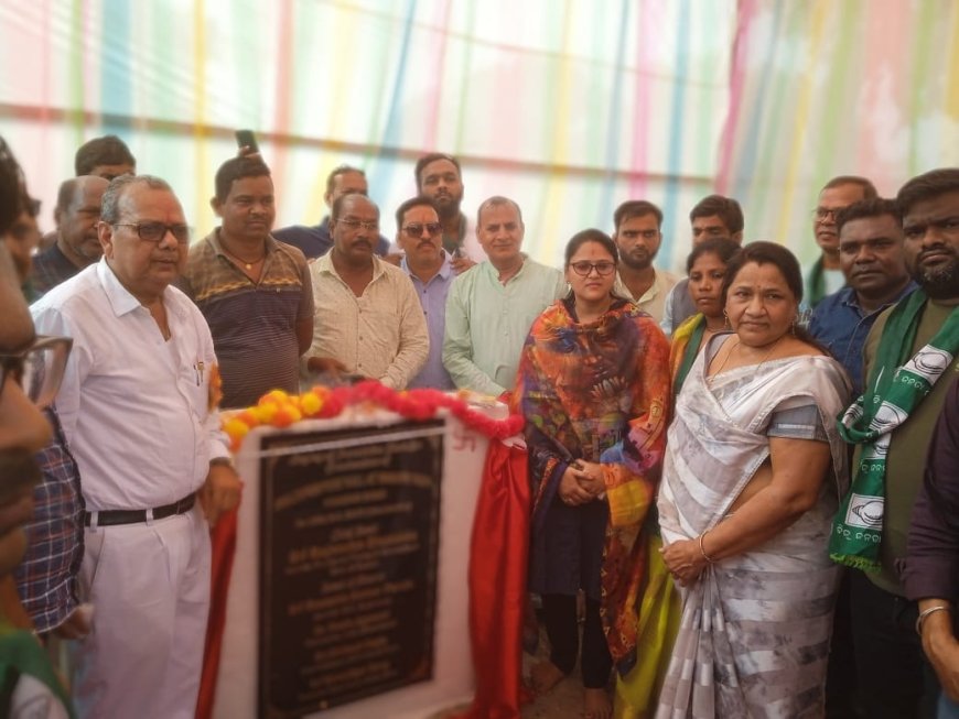 ଖରିଆର ରୋଡ ୱାର୍ଡ ନo-9 ଏବଂ ୱାର୍ଡ ନo-3ରେ ମନ୍ତ୍ରୀଙ୍କ ଦ୍ୱାରା ଭୂମିପୂଜନ ଅନୁଷ୍ଠିତ