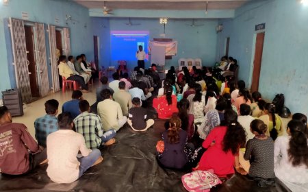 ଗୋଣ୍ଡୱାନା ସେବା ସଙ୍ଘ ଓ ଟ୍ରଷ୍ଟ ଦ୍ୱାରା ଛାତ୍ରଛାତ୍ରୀ ମାର୍ଗଦର୍ଶନ ଓ ସମ୍ବିଧାନ ଦିବସ ପାଳନ