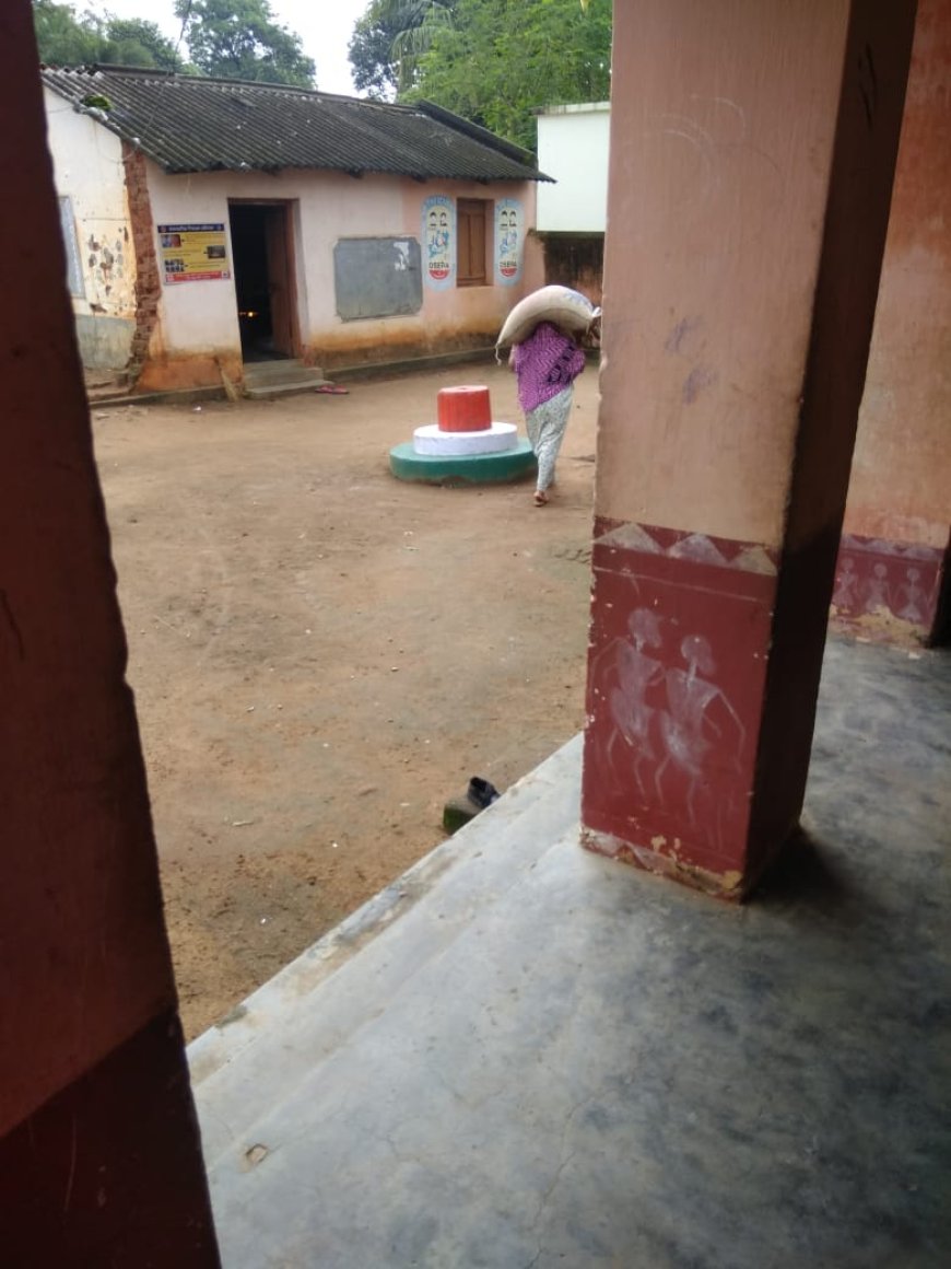 ।। ଗୋବର୍ଦ୍ଧନ ପ୍ରାଥମିକ ବିଦ୍ୟାଳୟର ଏମ୍ ଡି ଏମ୍ ଚାଉଳ ହେରଫେର ଗ୍ରାମ ବାସୀ ଙ୍କ ତରଫରୁ ବିଇଓଙ୍କୁ କଲେ ଅଭିଯୋଗ କାର୍ଯ୍ୟନୁଷ୍ଠାନ ଶୁନ ।।