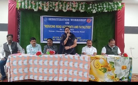 ।। ପ୍ରତ୍ୟେକ ଜୀବନ ମୂଲ୍ୟବାନ, ସଚେତନ ହୋଇ ଗାଡି ଚଳାଇଲେ ଦୁର୍ଘଟଣାକୁ ଏଡାଇଦିଆଯାଇପାଇବ ।।