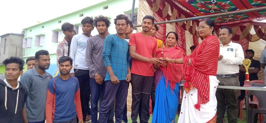 ।। ଆମ -ଓ "ଯୁବ ଓଡିଶା ନବୀନ ଓଡିଶା:କ୍ରିକେଟ ଉତ୍ସବ ଅନୁଷ୍ଠିତ ।।