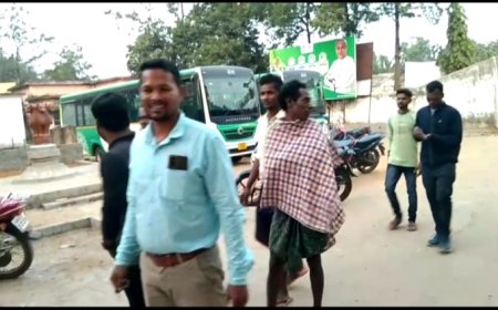 ।। ବ୍ଲକ ଚେୟାରମ୍ୟାନ ଓ BDOଙ୍କ ଅଫିସ ଚାକ ଚକିଆ କିନ୍ତୁ ଆବର୍ଜନା ଓ ପାନଛେପ ରେ ପରିପୂର୍ଣ୍ଣ ବ୍ଲକ ପରିସର ।।