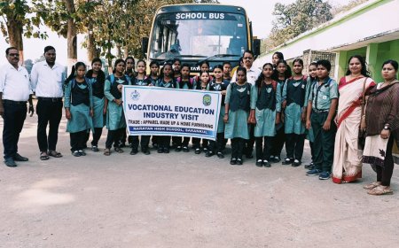 ।। ଧନ୍ଦାମୂଳକ ଶିକ୍ଷାର୍ଥୀ ଙ୍କ ଶିଳ୍ପ ପରିଭ୍ରମଣ ।।