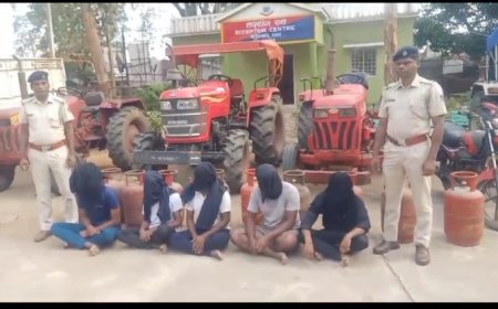 ।। ୫  ଚୋର କୁ  ଗିରଫ କଲା ,, ଖପ୍ରାଖୋଲ ପୁଲିସ୍ ।।