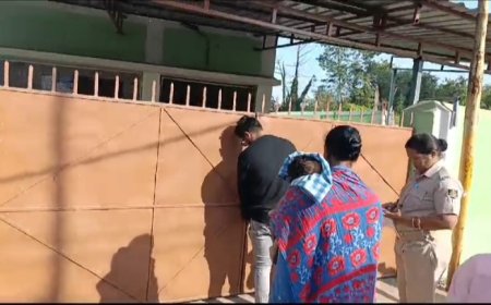 ।।  ପୁଅର ଗଲା କାଟିଲା ମା ମା ସାଜିଲା ରାକ୍ଷସୀ ମା  ନାମରେ ଲାଗିଲା କଳଙ୍କ ।।