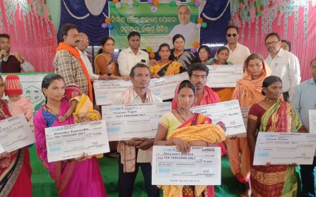 ।। ନିର୍ମାଣ ଶ୍ରମିକ କଲ୍ୟାଣ ଯୋଜନା ସହାୟତା ବଣ୍ଟନ ଶିବିର ।।