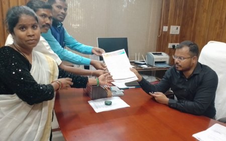 ।। ଗୋଣ୍ଡୱାନା ସେବା ସଙ୍ଘ ଓ ଟ୍ରଷ୍ଟ ଦ୍ୱାରା ଗୋଣ୍ଡି ଶିକ୍ଷକ ନିଯୁକ୍ତି ନିମନ୍ତେ ଜିଲ୍ଲାପାଳ ଙ୍କୁ ଦାବିପତ୍ର ପ୍ରଦାନ କରାଗଲା ।।