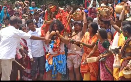 ।। ତୁମ୍ବିତରାଇ ଗ୍ରାମରେ  ଶ୍ରୀ ଶ୍ରୀ ମାଁ ଅଗ୍ନୀ ଗଙ୍ଗମା ବାର୍ଷିକ ଘଟ ଯାତ୍ରା ଅନୁଷ୍ଠିତ ।।