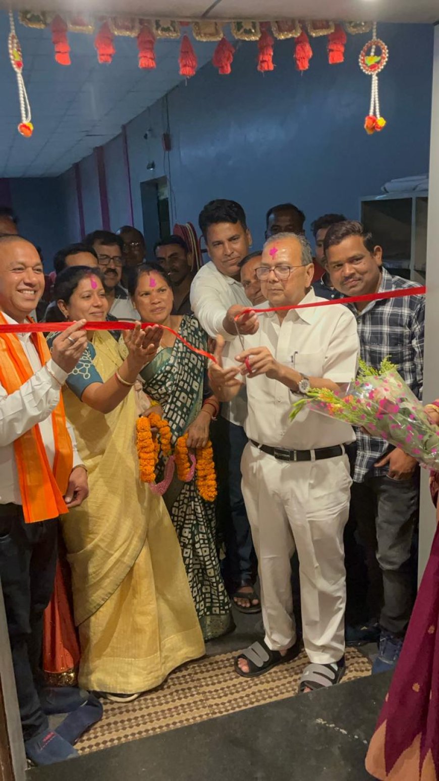 ।। ମନ୍ତ୍ରୀ ଢୋଲକିଆଙ୍କ ଦ୍ୱାରା ଛତିଶଗଡ଼ି ଫିଲ୍ମ ଏ ସଜନୀ ର ପ୍ରେମିୟର ସୋ ଉଦଘାଟିତ ।।