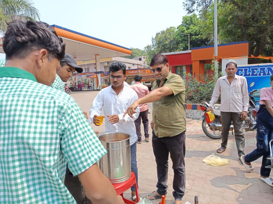 ।। ଛାତ୍ର ଛାତ୍ରୀ ମାନଙ୍କୁ ଥଣ୍ଡା ସରବତ ଏବଂ ପାନୀୟ ଜଳ ବଣ୍ଟନ କାର୍ଯ୍ୟକ୍ରମ ଅନୁଷ୍ଠିତ ।।
