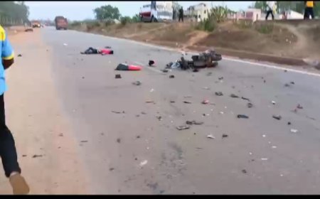 ।। ବାଇକ ସହିତ ସ୍କୁଟରର ମୁହାଁମୁହିଁ ଧକ୍କାରେ ଦୁଇ ମୃତ  ।।