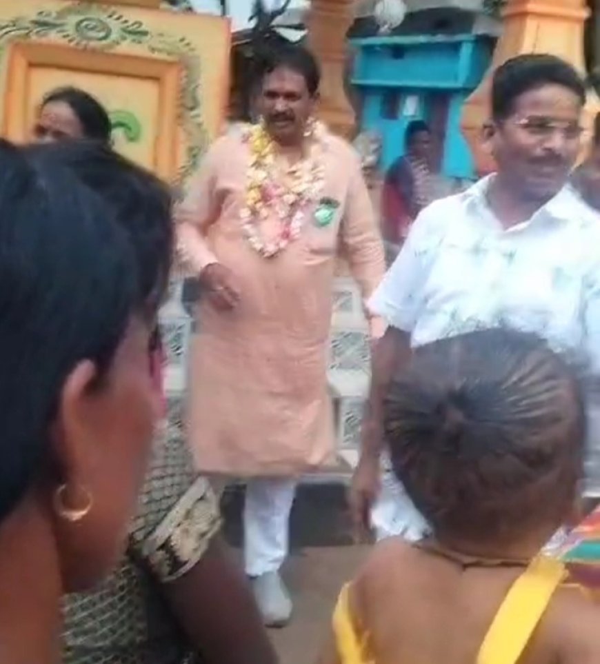 ।। ବିଜେଡି କୁ ଗ୍ରାମ ବାସି ଜବାବ ମାଗିଲେ ଅଞ୍ଚଳ ବସି ।।