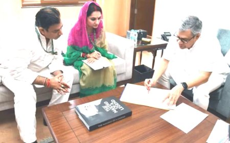 ।। କଳାହାଣ୍ଡି ସାଂସଦ ମାଳବିକା ଦେବୀ ଙ୍କ ପ୍ରଥମ କାର୍ଯ୍ୟ,କଳାହାଣ୍ଡି ଓ ଖଡିଆଳ କୁ ରେଳ ପ୍ରକଳ୍ପ କାର୍ଯ୍ୟ ଆରମ୍ଭ ନେଇ ରେଳ ମନ୍ତ୍ରୀଙ୍କୁ ସାକ୍ଷାତ ।।