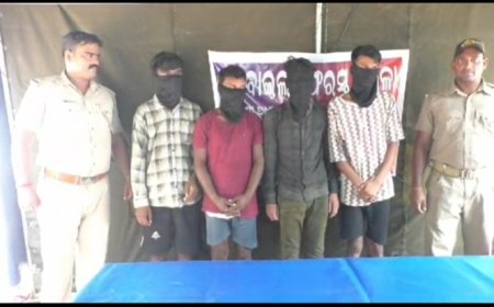 ।। ମୋବାଇଲ ଉଦ୍ଧାର, ଦୁଇ ନାବାଳକ ଙ୍କ ସହ ୬ ଗିରଫ ।।