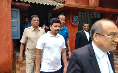 ।। କୁଖ୍ୟାତ ମାଓବାଦୀ ଆଜାଦଙ୍କୁ ଅଦାଲତ ରେ ହାଜର ।।