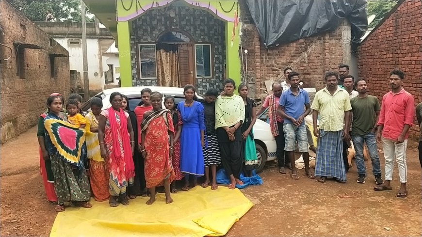।। ଲମତାପୁଟ ଉପାଧ୍ୟକ୍ଷାଙ୍କ ଘର ସାମ୍ନାରେ ଶତାଧିକ ଶ୍ରମିକ ଧାରଣା ରେ ବସିଲେ ।।