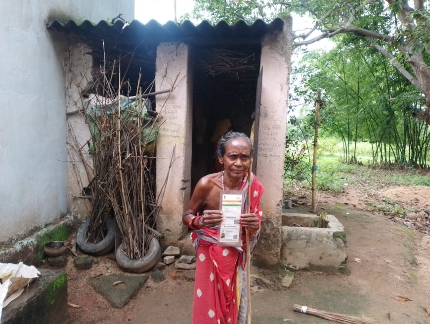 ।। ପାଇଖାନା ଘରେ ଜଣେ ବୃଦ୍ଧ ଙ୍କ ଜୀବନ କେମିତି କଟୁଛି ।।