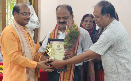 ।। ସୁବାଷ ଫାଉଣ୍ଡେସନ   ପକ୍ଷରୁ   ଶ୍ରାଦ୍ଧୋତ୍ସବ ପାଳିତ,  ପ୍ରତିଭା  ଙ୍କୁ ସମ୍ବର୍ଦ୍ଧିତ ।।