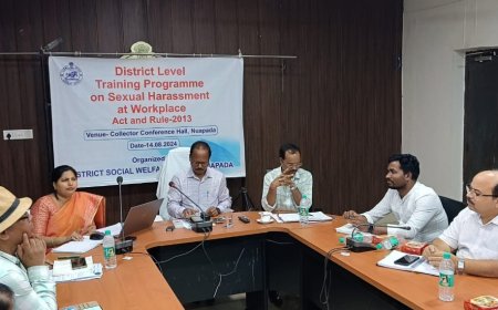 ଜିଲ୍ଲା ସ୍ତରୀୟ ଆଇ.ସି.ସି ଏବଂ ଏଲ.ସି.ସି ର ତାଲିମ କାର୍ଯକ୍ରମ ଅନୁଷ୍ଠିତ