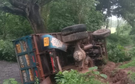 ।। ବରୀ ବ୍ଲକର ପ୍ରମୁଖ ରାସ୍ତା ବଦଳୁ ନାହିଁ ବାରମ୍ବାର ଦୁର୍ଘଟଣା ।।