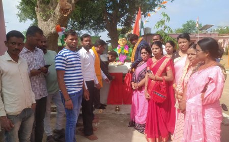 ସ୍ଵାଧୀନତା ସଂଗ୍ରାମୀ ନେତାଜୀ ସୁବାସ ଚନ୍ଦ୍ର ବୋଷଙ୍କ ପ୍ରତିମୂର୍ତ୍ତି ଉନ୍ମୋଚନ