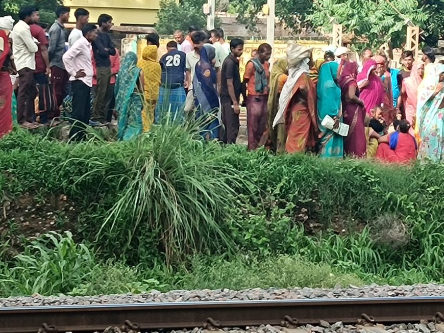 ।। रेलवे लाइन पार करते समय फिर एक महिला की हुई मौत ।।