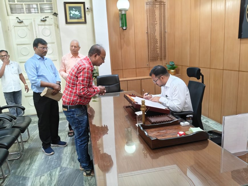 ।। କାର୍ଯ୍ୟରେ ଯୋଗଦାନ କଲେ ମୟୂରଭଞ୍ଜର ନୂତନ ଜିଲ୍ଲାପାଳ ଶ୍ରୀ ହେମ କାନ୍ତ ସଏ ।।