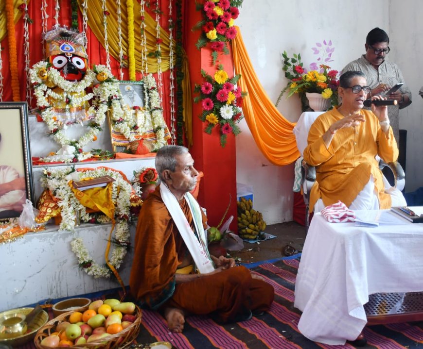 ।। ବଡଦାଣ୍ଡରେ ଶ୍ରୀ ଗୁରୁ ଭାଗବତ ଟୁଙ୍ଗୀ ଗୁରୁଜୀ ଡଃ ଚନ୍ଦ୍ରଭାନୁ ଶତପଥୀଙ୍କ ଦ୍ୱାରା ଉଦଘାଟିତ ।।