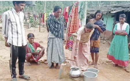 ।। ମୌଳିକ ସୁବିଧା ରୁ ବଞ୍ଚିତ ୩୮ ବିସ୍ଥାପିତ କୁଟିଆ ଆଦିବାସୀ ପରିବାର ନିଜ ଭିଟାମାଟିକୁ ଫେରିବେ ।।