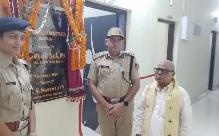 ସାବଧାନ ଦେଖୁଛି ସିସିଟିଭି କ୍ଯ।ମେରା ରଖୁଛି ନିଜର