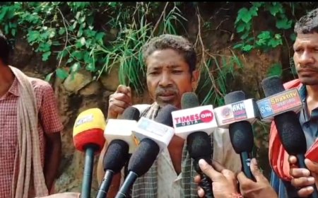 || ପ୍ରଧାନ ଶିକ୍ଷକଙ୍କୁ ଖାତିର କରୁ ନାହାଁନ୍ତି ସହସିକ୍ଷକ ||