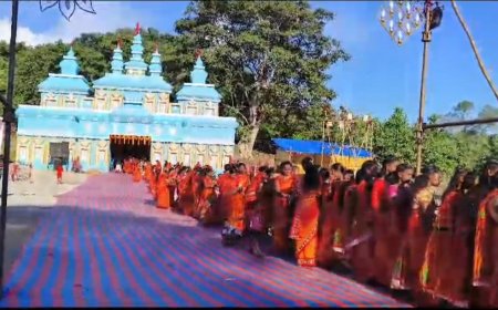 ।। ସାରଦୀୟ ଦୁର୍ଗାପୂଜା ପାଇଁ ପୋଖରୀବନ୍ଧରେ ଭବ୍ୟ କଳସଯାତ୍ରା  ତିନିଶହରୁ ଉର୍ଦ୍ଧ ମହିଳା କଳସଯାତ୍ରାରେ ହେଲେ ସାମିଲ ।।