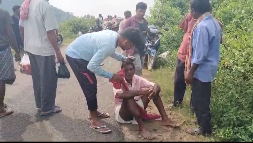 ।। ସ୍କୁଟି ବାଇକ ମୁହାଁମୁହିଁ ଧକ୍କା ରେ ଜଣେ ଗୁରୁତର ୪ ଆହତ ।।