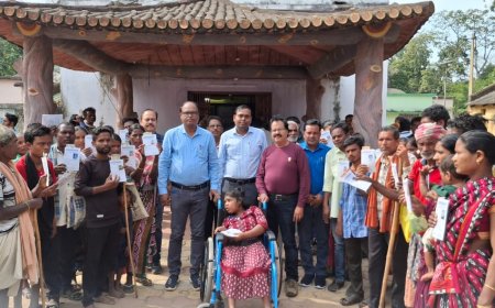 ଚନ୍ଦାହାଣ୍ଡି ବ୍ଲକଠାରେ ଅତିରିକ୍ତ ଜିଲ୍ଲାପାଳଙ୍କ ଅଧ୍ୟକ୍ଷତାରେ ଜନଶୁଣାଣି ଶିବିର ଅନୁଷ୍ଠିତ