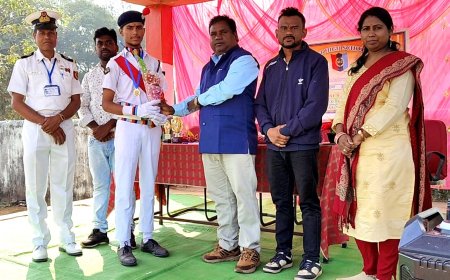 शासकीय हाई स्कूल जेनजेरा में एन.सी.सी दिन का जश्न मना रहे हैं