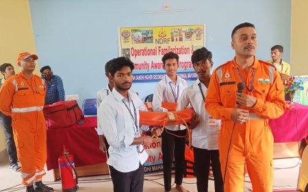 ମହାତ୍ମାଗାନ୍ଧୀ ମହାବିଦ୍ୟାଳୟରେ     ଏନଡିଆରଏଫ୍ ପକ୍ଷରୁ ବିପର୍ଯ୍ୟୟ ସଚେତନତା କର୍ମଶାଳା ଆୟୋଜିତ