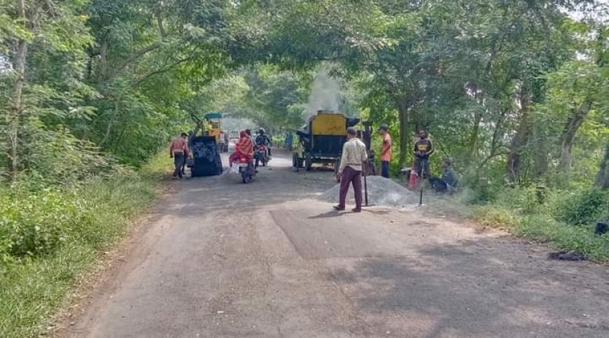 ।। ଖବର ପ୍ରକାଶ ପରେ: ମରାମତି ହେଲା ବରୁଆଁ-ବରୀ ରାସ୍ତା, ସଧାରଣରେ ଖୁସି ।।