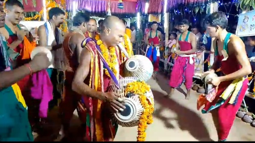 Bhairavgarh Village, 24 Gavat Naam Yajna and 111 Kalas Yatras are reared in great pomp.
