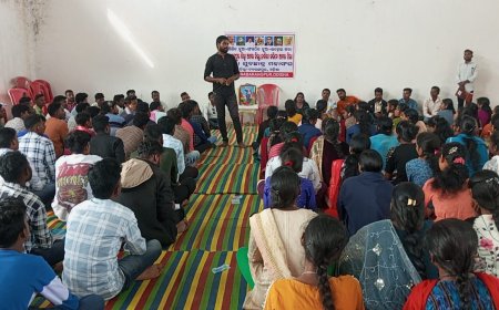 ନବରଙ୍ଗପୁର ଜିଲ୍ଲା ଡାବୁଗାଁ ବ୍ଲକ ଠାରେ ଜିଲ୍ଲା ଭିତ୍ତିକ ନିଯୁକ୍ତି ପାଇଁ ଜିଲ୍ଲା ଯୁବ ଛାତ୍ର ସଂଘ ଗଠିତ